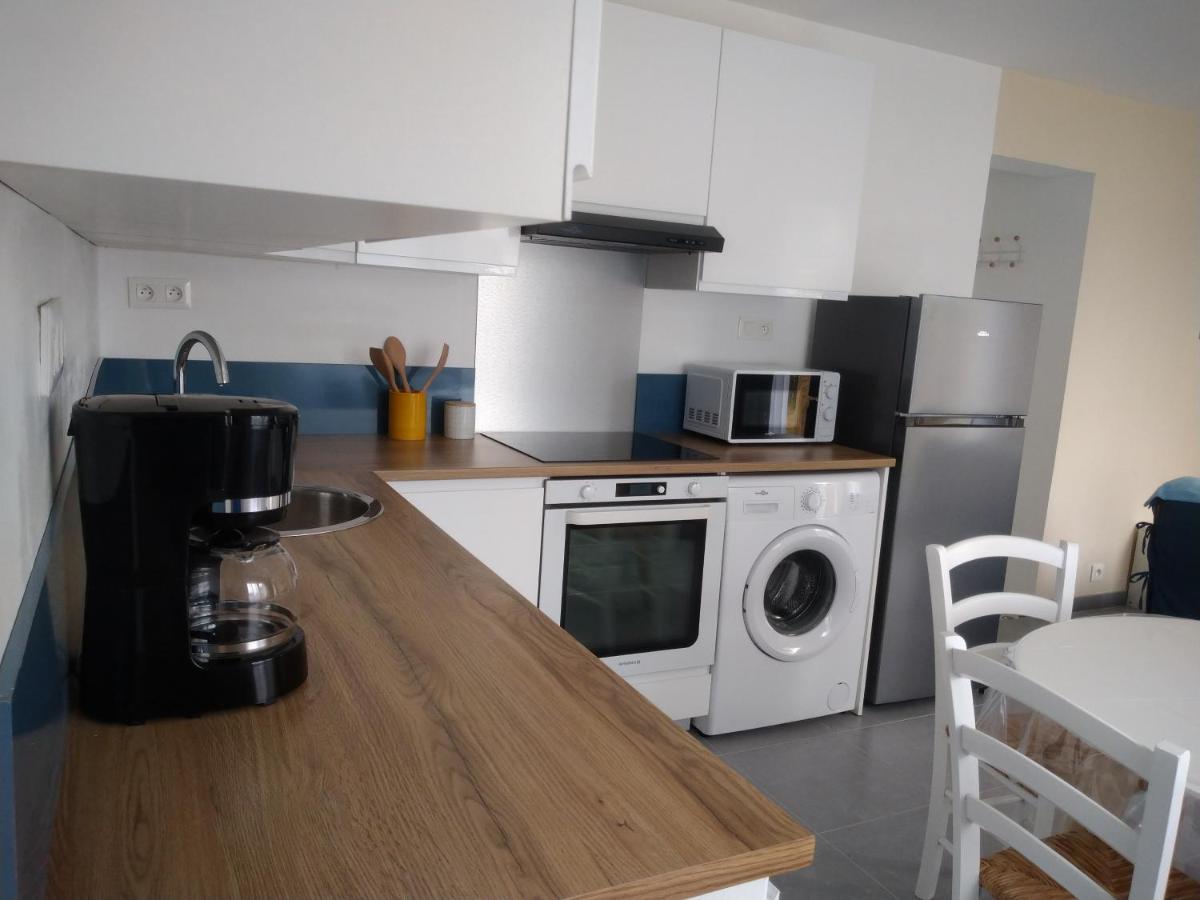T2 Charmant Avec Terrasse 650M De La Mer 포르니세 외부 사진